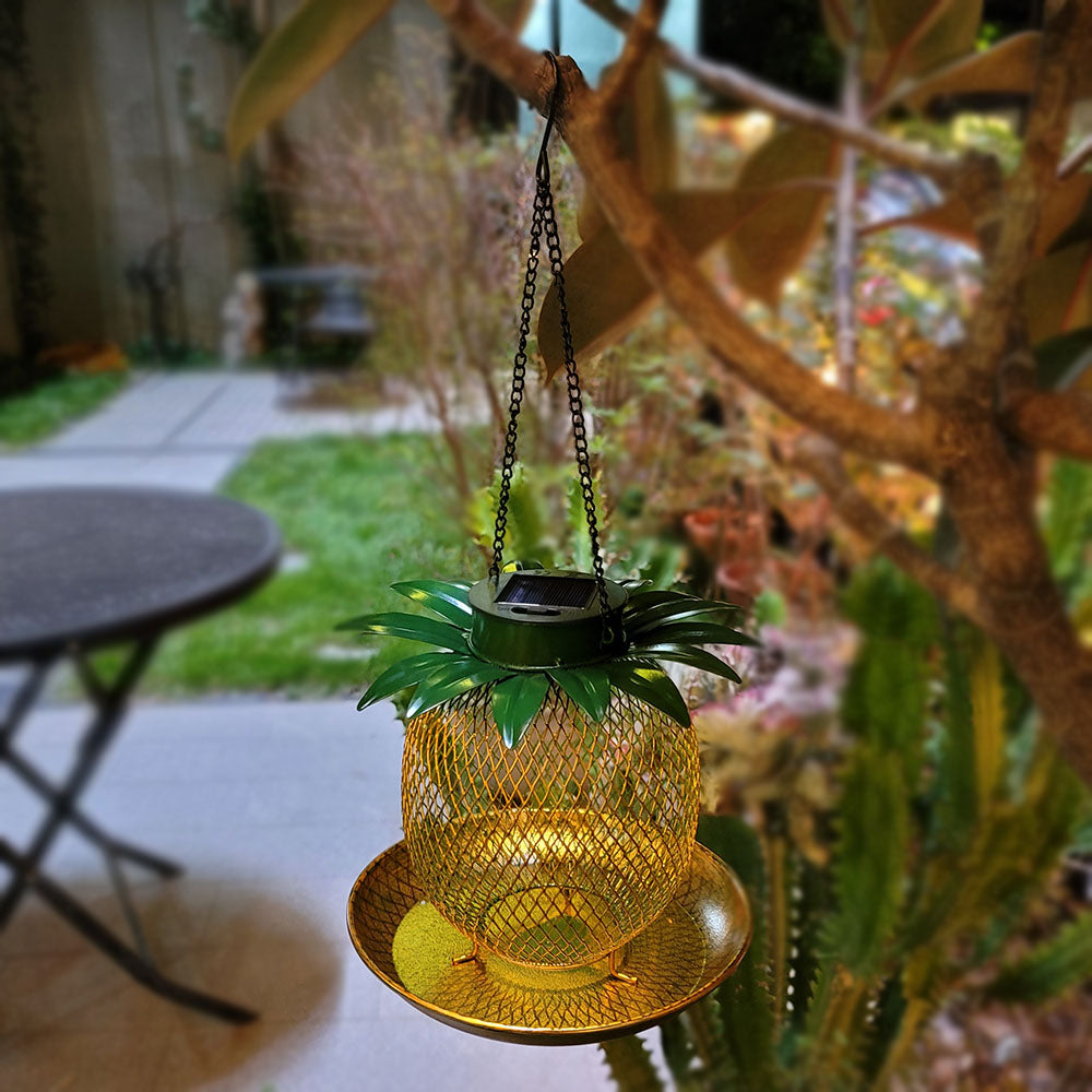 Amazon Hot Selling Iron Solar Pineapple Bird Feeder Thrower Outdoor Hanging Light Throwing Landscape Garden Patio Lights